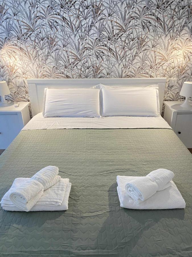 Apartamento Bajo Con Piscina Macarella Cala'N Blanes (Menorca) Exterior foto